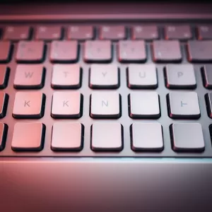 Jak zrobić podłogę na klawiaturze laptopa